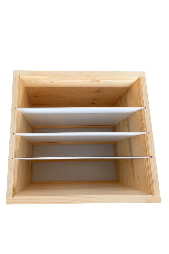 Čtyřsekční plemenáč / matečník 39×24